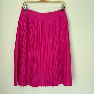 A New Day Fuchsia Pleated Skirt – Size Medium – NWT